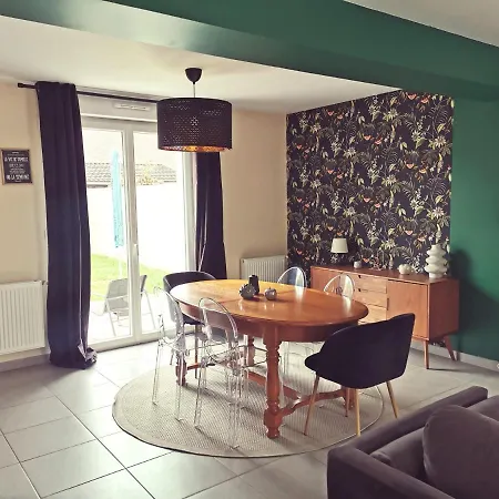 Maison Design Entre Paris, Deauville Et Rouen Hébergement de vacances Pont-de-lʼArche